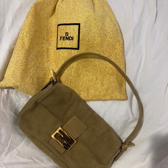 Fendi baguette suede bag - Picture 8 of 10